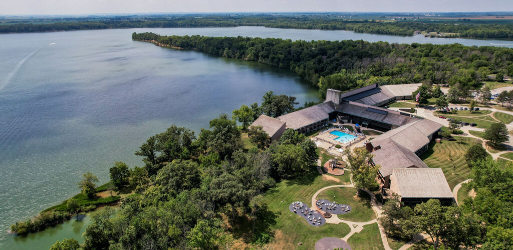 Deer Creek Lodge